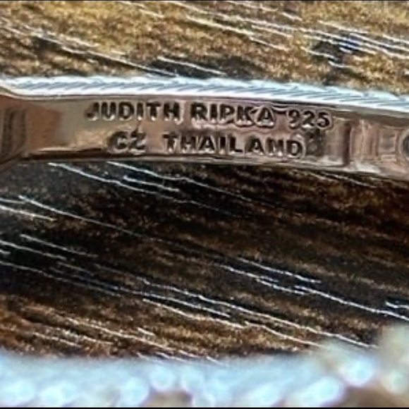 Exquisite Judith Ripka Sterling Silver, White Pearl, Diamonique Cuff - Picture 2 of 4